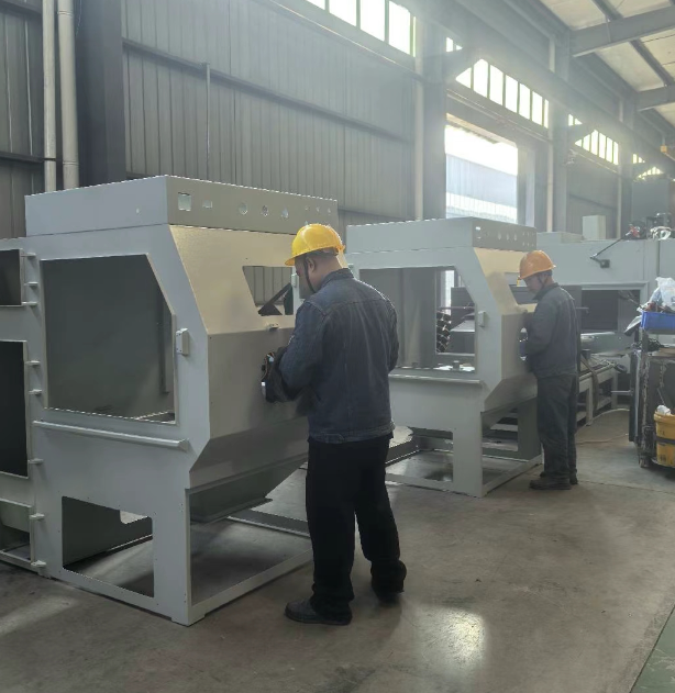 河源喷砂机砂料选择攻略 适配不同工件